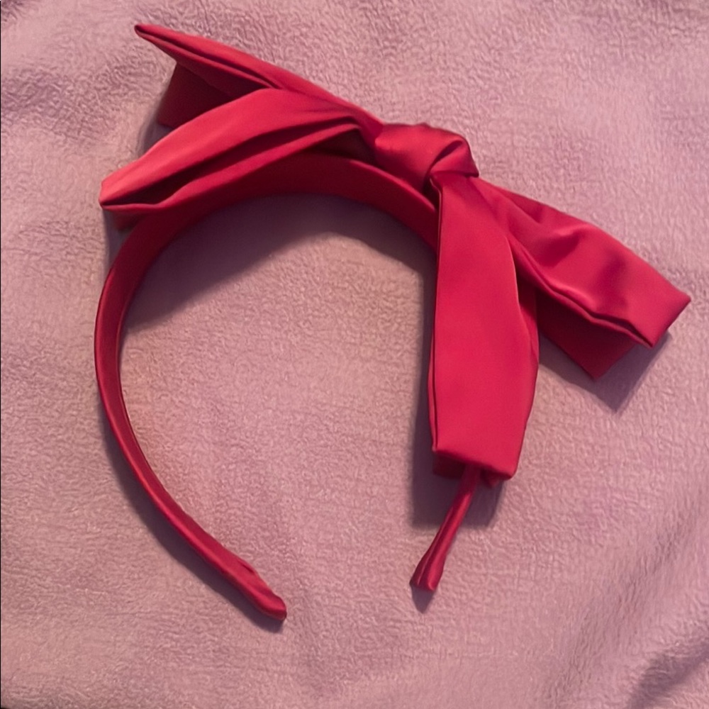 Chic Pink Bow Hair Accessory